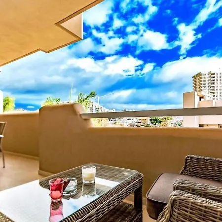 Pleasant In Adeje With Shared Pool *